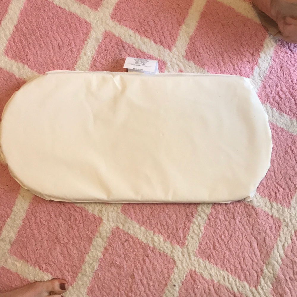 Portable changing pad just needs mini covers